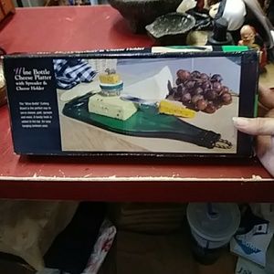 Wine Bottle Cheese Platter With Spreader
